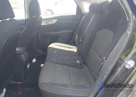 2023 Kia Forte Lxs z USA, uszkodzony, nr VIN 3KPF24AD6PE636386